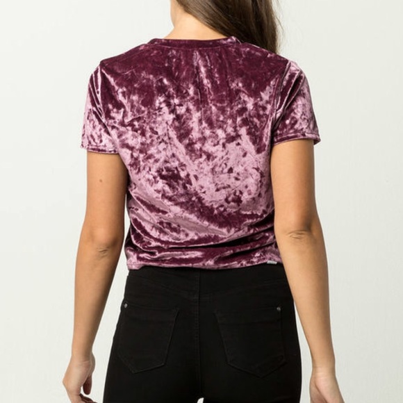 NWOT Tilly’s Velvet Women’s Baby Tee - Picture 6 of 7